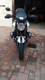 BMW R1200R    2014 DARK and WHITE