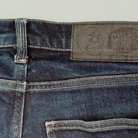 -- Jeans CHEAP MONDAY --