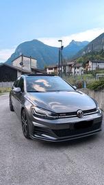 Volkswagen Golf GTD 7.5 2.0 TDI DSG 184 CV