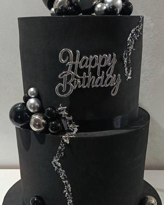 Torta decorativa per compleanno