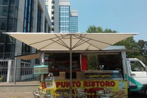 Iveco daily adibito a vendita cibi e bevande