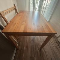 TAVOLO LEGNO + 4 SEDIE