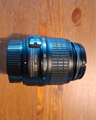 Obiettivo Nikon 18-55