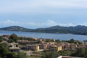 Cannigione appartamento trilocale vista mare