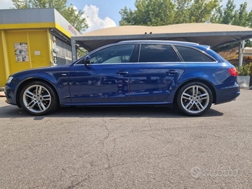 Audi A4 S line