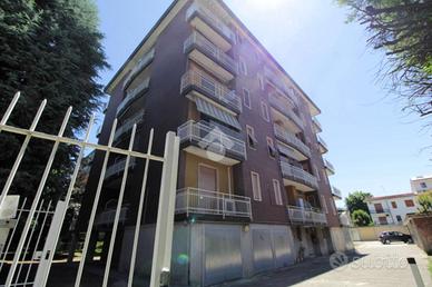 3 LOCALI A SEDRIANO