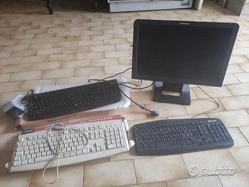 Monitor PC Lenovo 3 tastiera Logitech trust