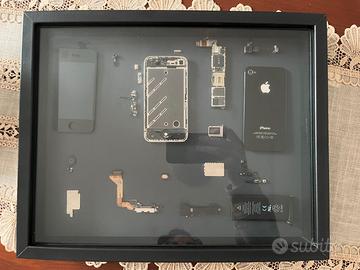 Cornice con componenti originali di iPhone