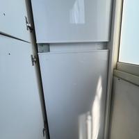 Frigo da incasso e struttura  per il frigo