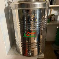 Contenitore in acciaio per olio