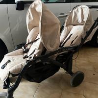 Passeggino gemellare