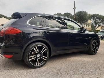 Porche Cayenne 3000 diesel