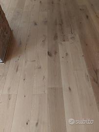 Parquet maxiplancia nodata oliata a Rimini