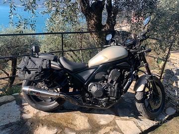 Magnifica Honda CMX 1100 Rebel DCT accessoriata