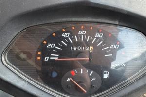 Honda Lead 100 4 tempi