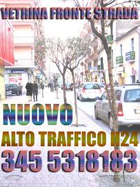 Negozio fronte strada alto traffico pedonale