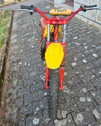 Mini cross 