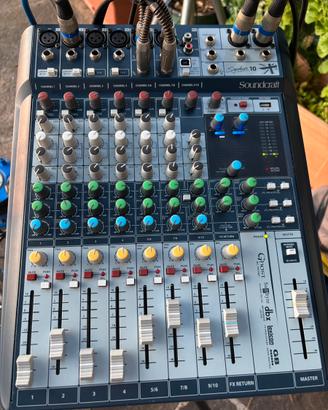 Soundcraft Signature 10 mixer audio