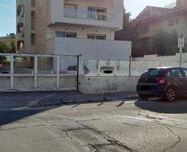 Box Auto 26 mq Cagliari- Via Giuseppe Giusti