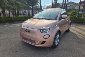 Fiat 500 500e Berlina 23,65 kWh Entry+Pack Tech