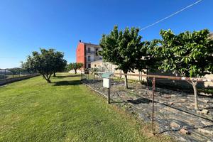 VILLA SINGOLA A VIGLIANO BIELLESE