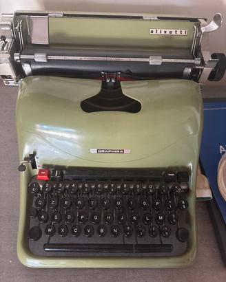 Macchina da scrivere olivetti graphika