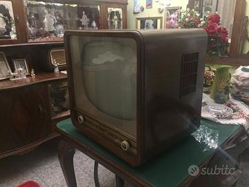 Televisore anni 50 Munkacsy