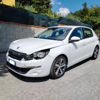 Peugeot 308 Incidentata/Sinistrata