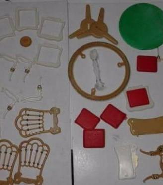Gioco di montaggio an 50 prodotto dalla co ma - mi