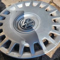 Volkswagen 4 cerchi con copricerchio