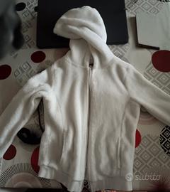 giacca di pelliccia con cappuccio per bambina