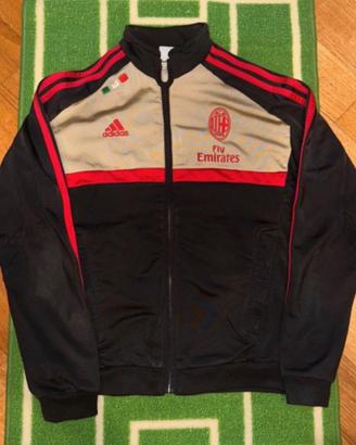 AC MILAN fly Emirates 