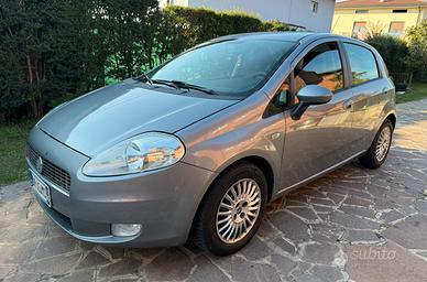 GRANDE PUNTO 1.3 JTD ANNO 2007 km 199.000 NEOPATEN