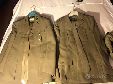 Divise cappotti zaino esercito anni 70