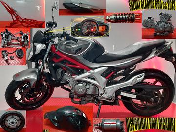 SUZUKI GLADIUS  650 cc  ANNO 2013  x RICAMBI