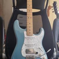 Fender Player Stratocaster MN Tidepool + laney lv3