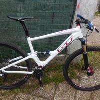 GT ZASKAR XC 29 CARBONIO COME NUOVA