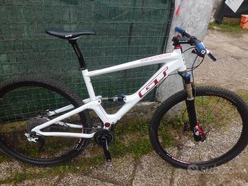 GT ZASKAR XC 29 CARBONIO COME NUOVA