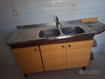 Lavello cucina con mobile 