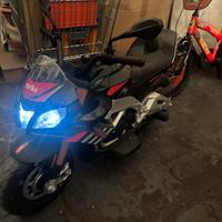 Aprilia tuono V4