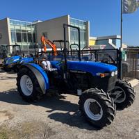 TRATTORE NEW HOLLAND TNF