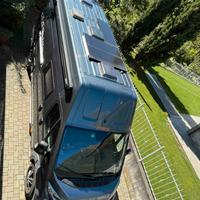 Camper 5 posti viaggio/letto + gancio + portamoto