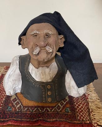 Scultura vintage plasmata a mano