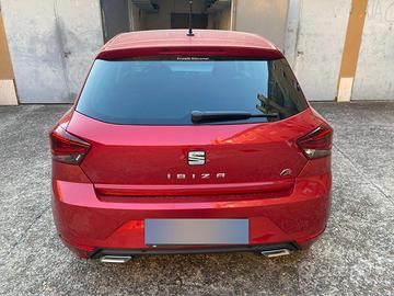 AUTO vista e piaciuta prezzo moderato