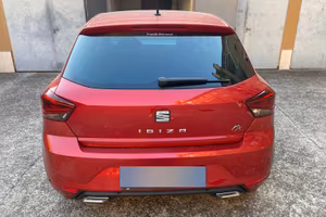AUTO vista e piaciuta prezzo moderato