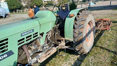 Trattore agricolo Deutz 