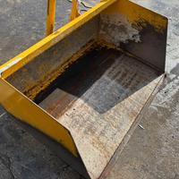 B51 - BENA RIBALTABILE PER MULETTO