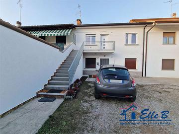 APPARTAMENTO RISTRUTTURATO CON INGRESSO INDIPENDEN