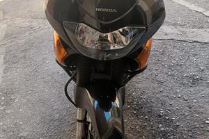 Honda transalp 650
