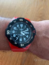 Orologio Casio rosso